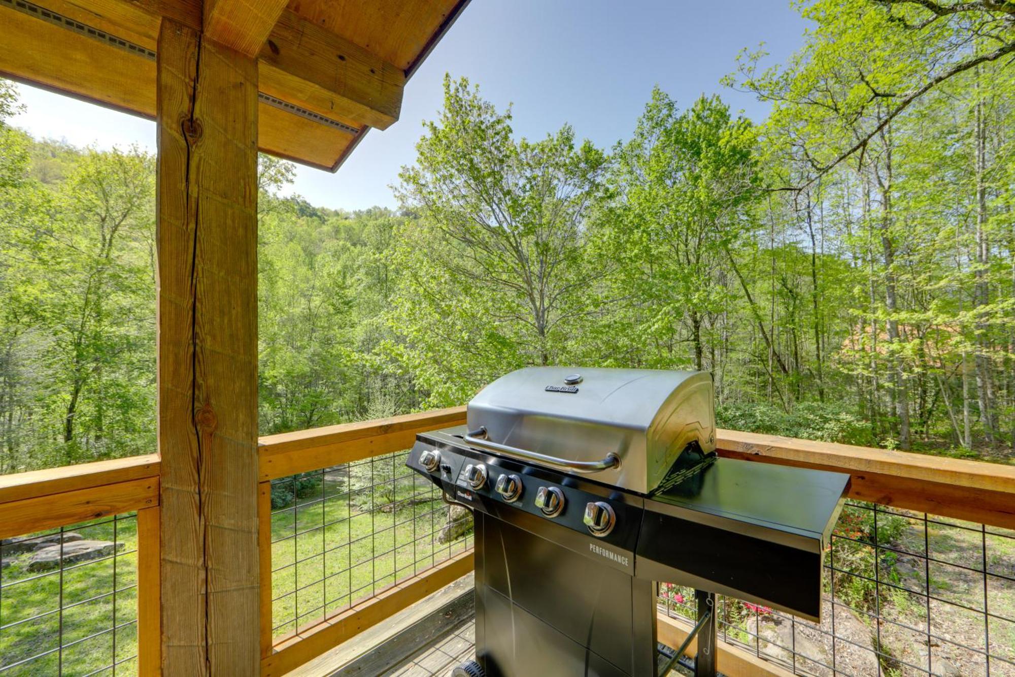 North Carolina Cabin - Hot Tub, Near Coopers Creek Bryson City Eksteriør billede